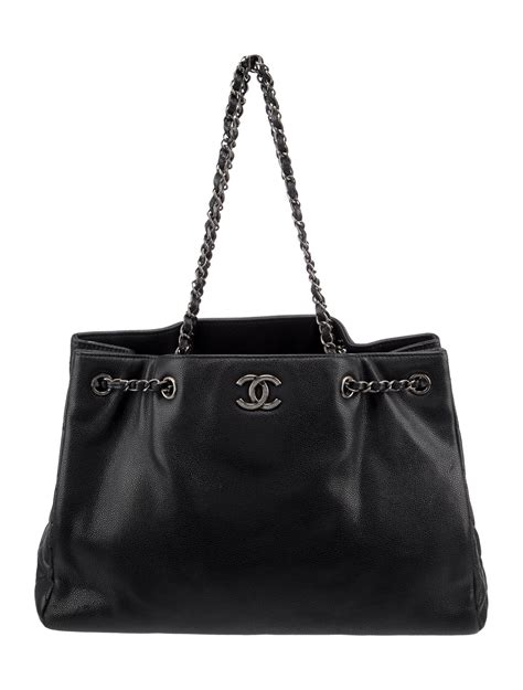 chanel tote chain bag|cheapest chanel bag 2020.